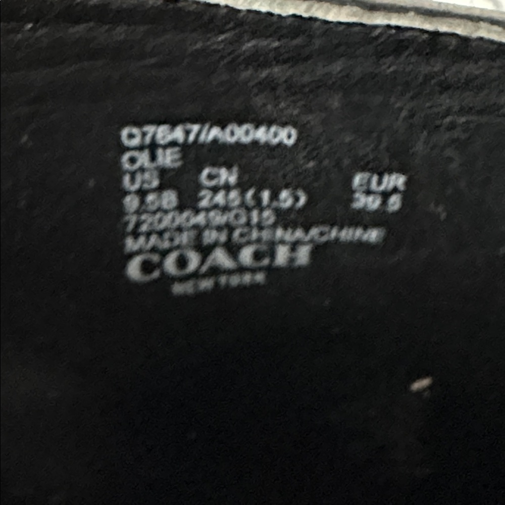 Coach Olie Soft Shine Calf Leather Bootie Sz 9.5 - Picture 9 of 11